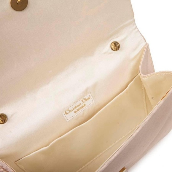 CHRISTIAN DIOR Vintage Clutch in Ivory Blush Satin - Picture 7 of 8